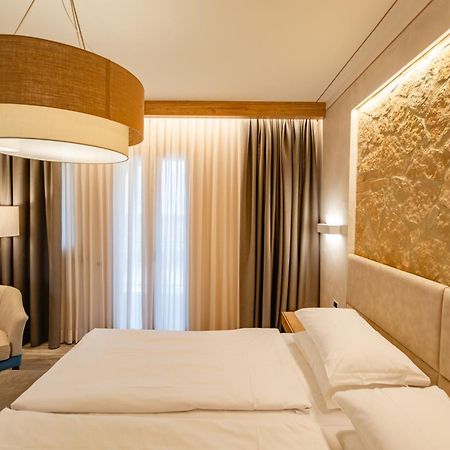 Agrihotel Elisabetta Collemezzano Extérieur photo