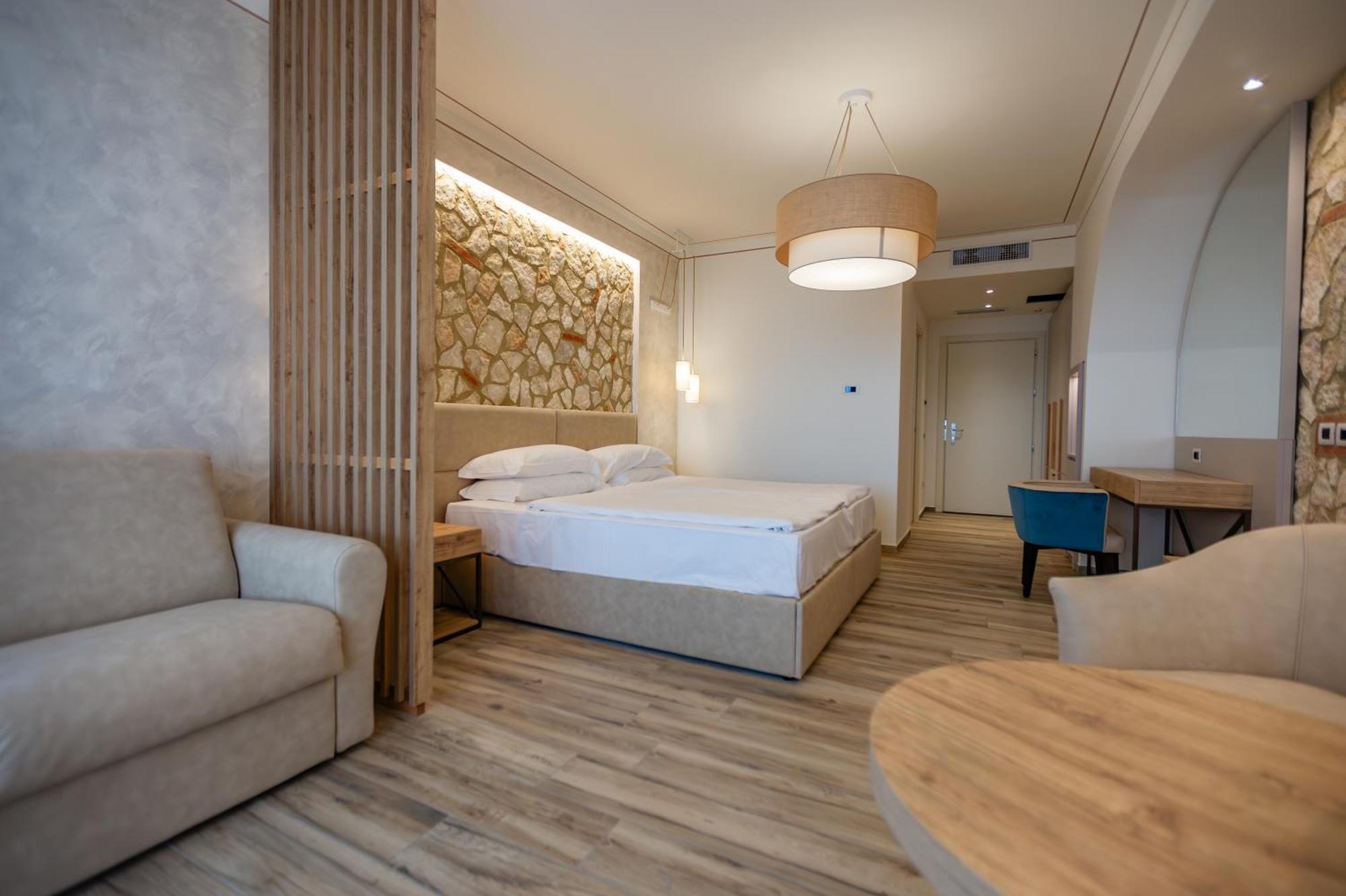 Agrihotel Elisabetta Collemezzano Extérieur photo